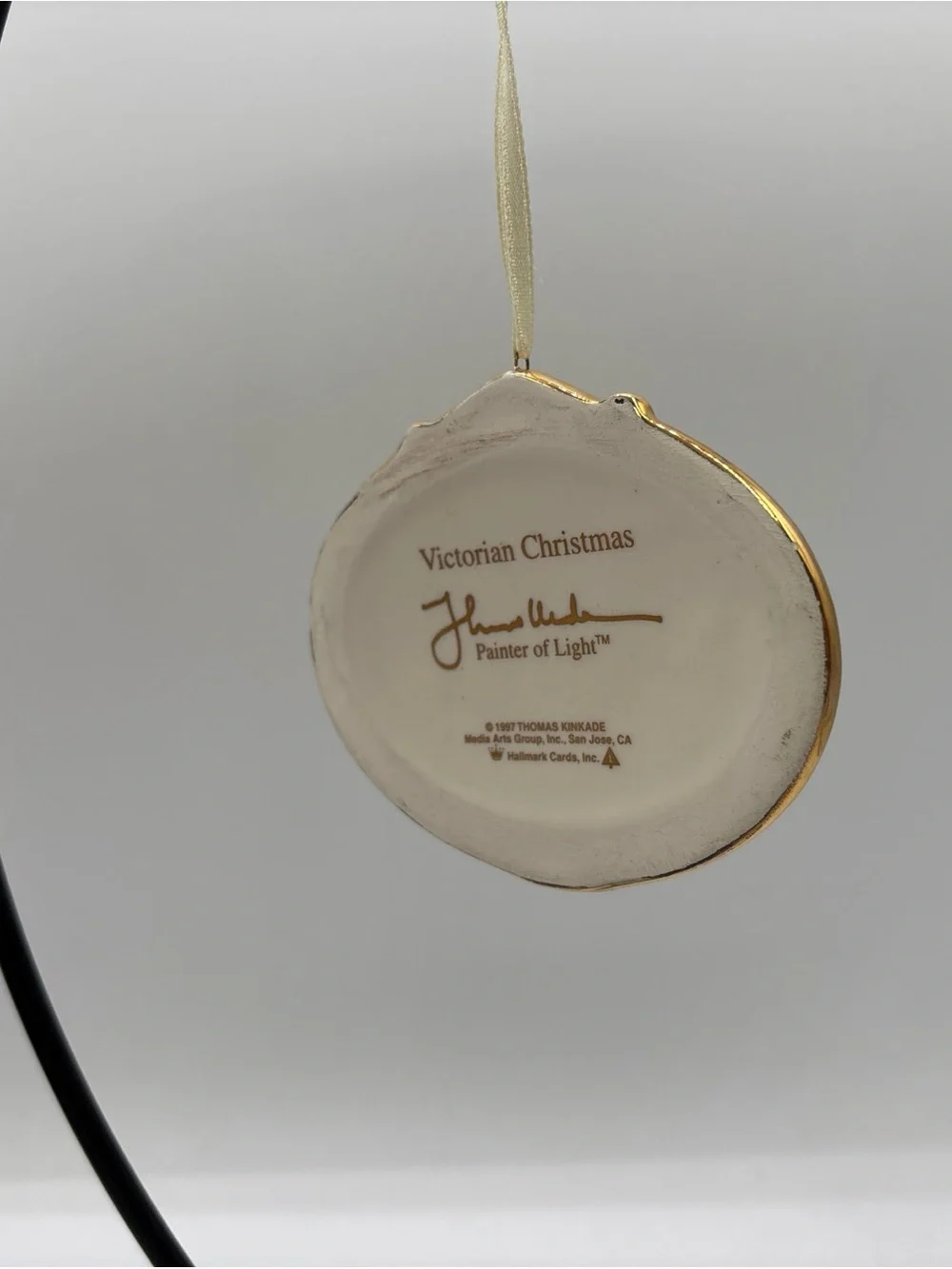 HM Ornament 1997 Vintage Victorian Christmas TK Painter Of Light 1st In TK Serie